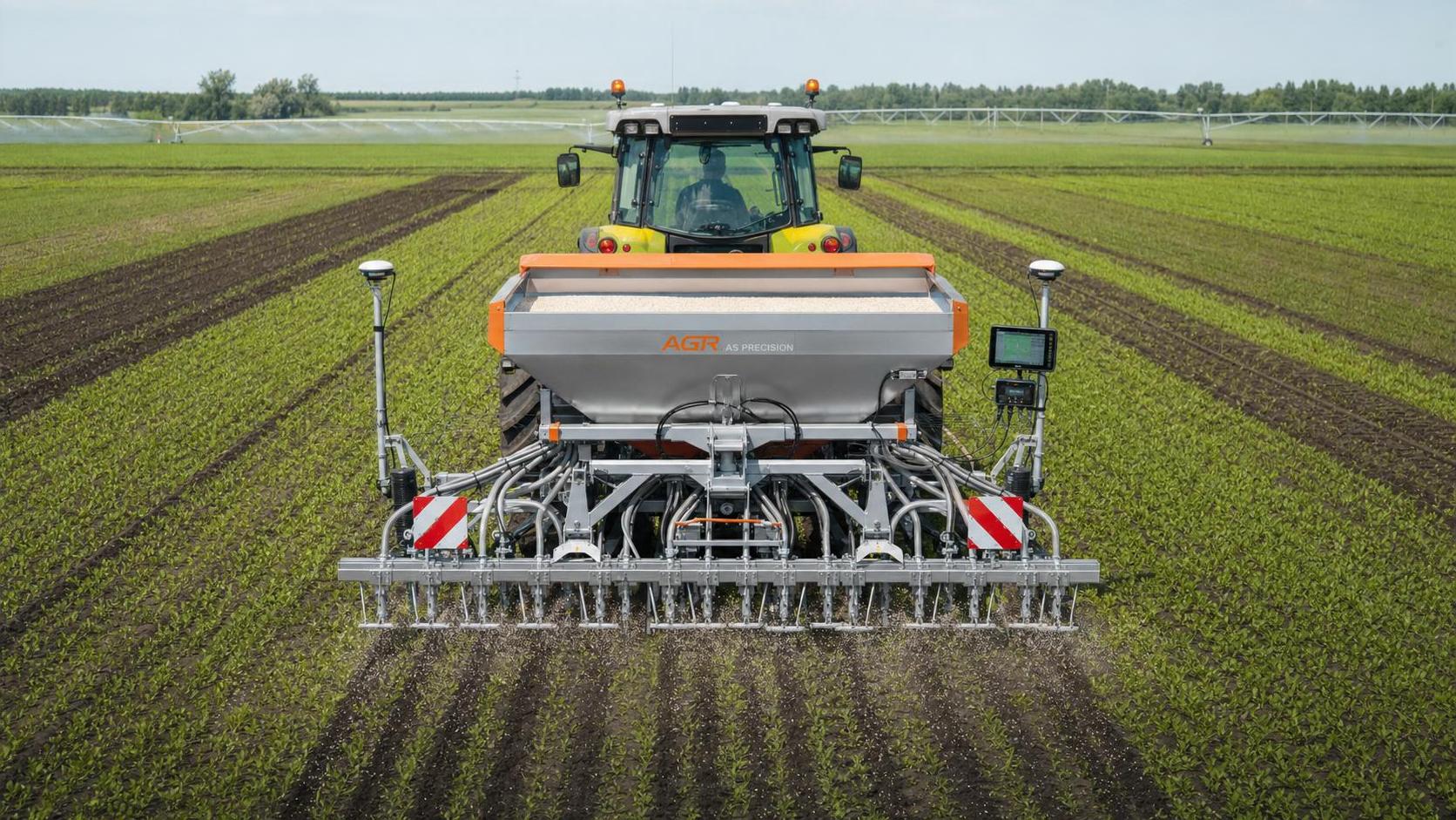 Precision Fertilization Tools: How to Compare Accuracy, Compatibility, and ROI