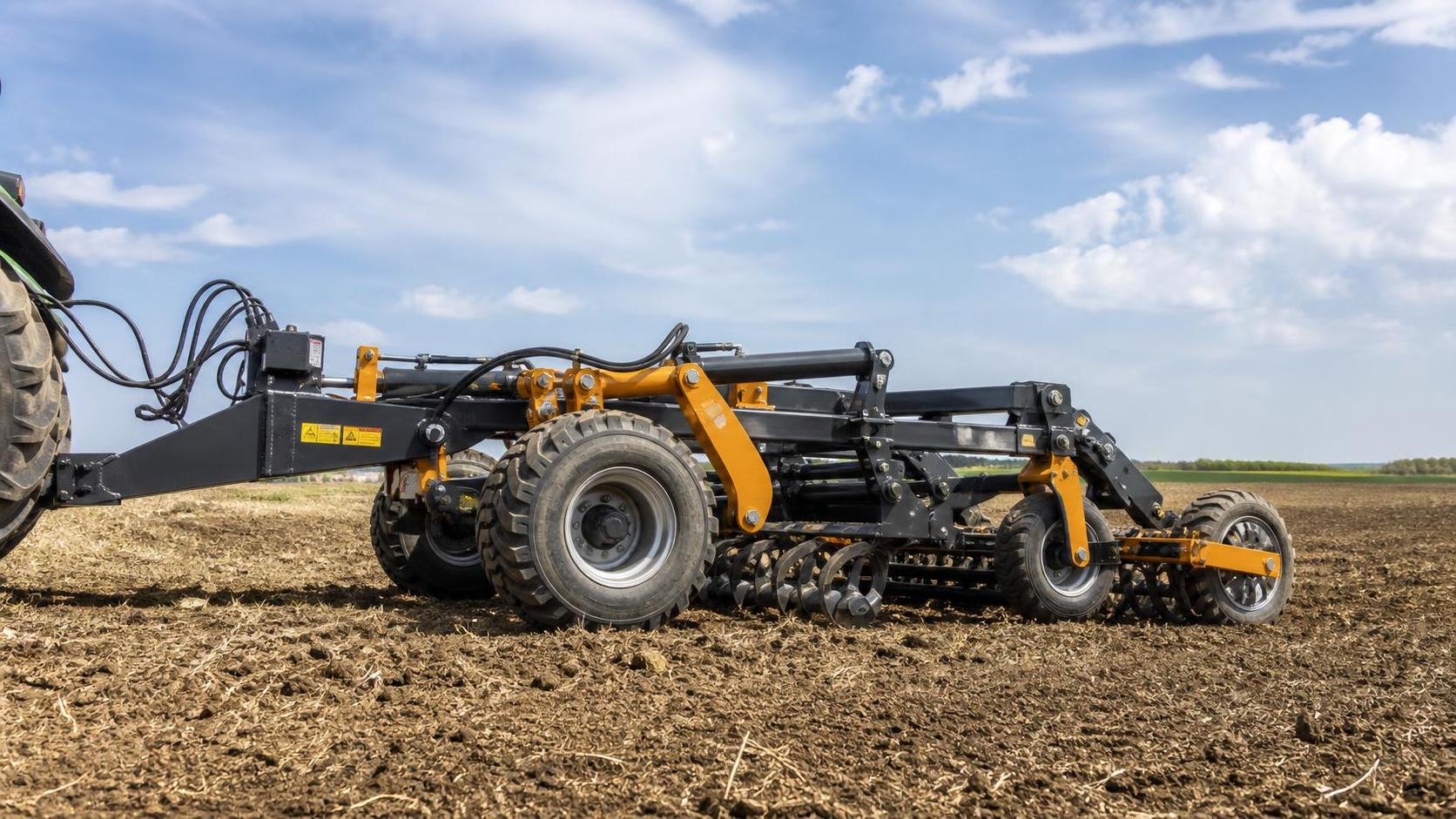 How to Evaluate Heavy-Duty Build Quality in Large-Scale Farm Equipment