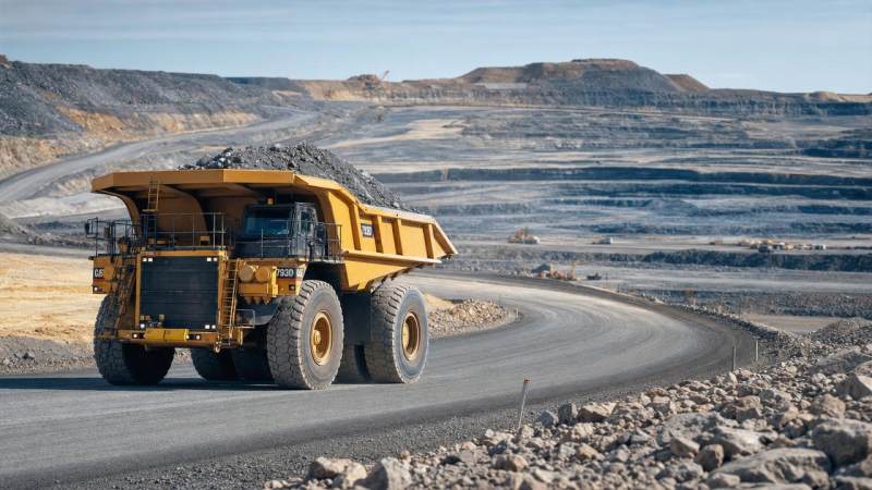 How mining dump trucks help cut overload and tire risk