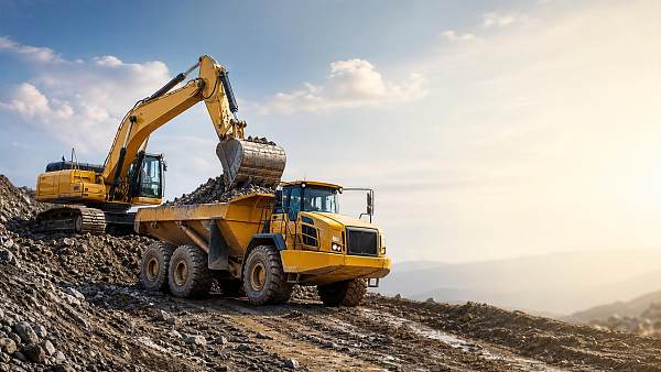 How to choose earthmoving equipment for uneven jobsite terrain