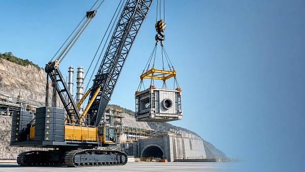 Industrial Lifting Technology Selection Guide: Load, Reach, Duty Cycle, and Safety Factors