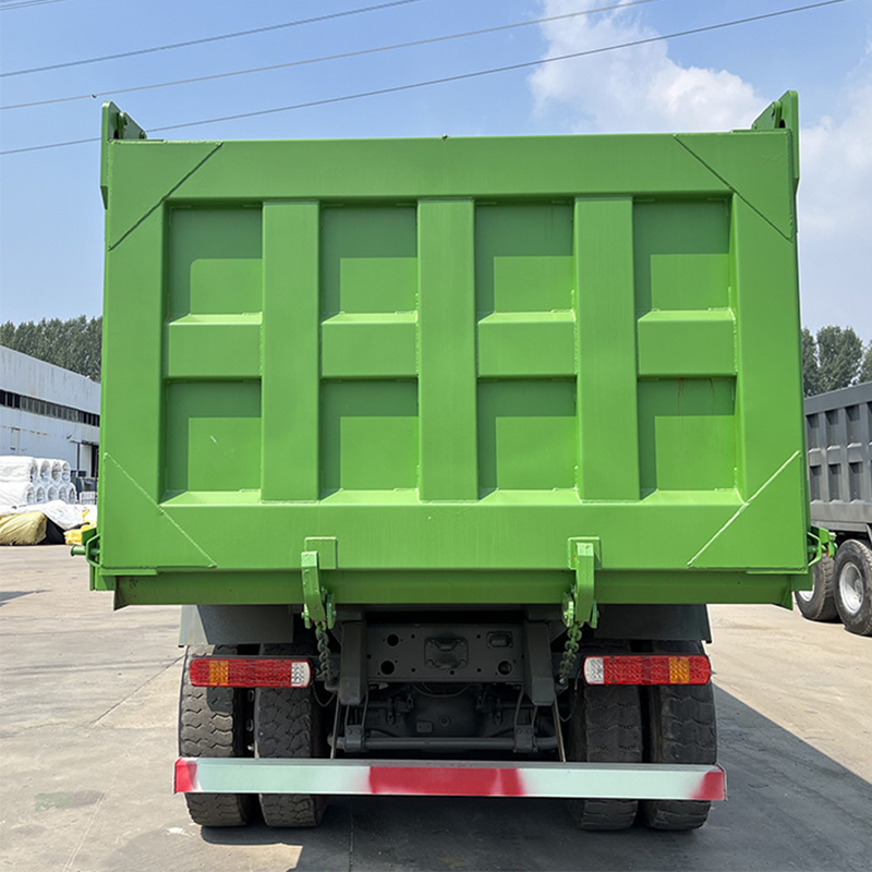 Sinotruk Howo 6x4 371HP Dump Truck