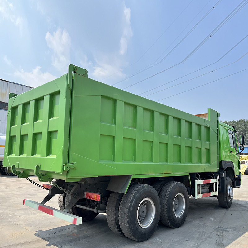 Sinotruk Howo 6x4 371HP Dump Truck