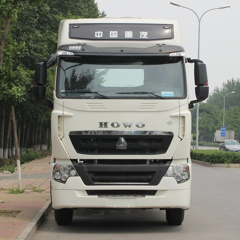 Howo T7H 4x2 440HP Euro 5 Truck Head Tractor