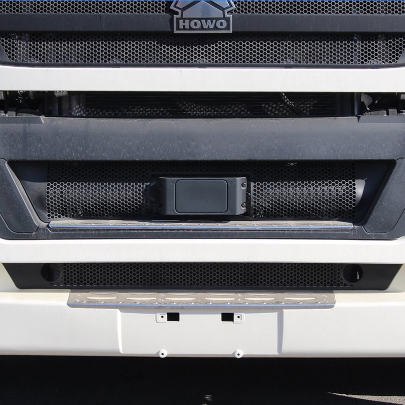Howo T7H 4x2 500HP Tractor Truck