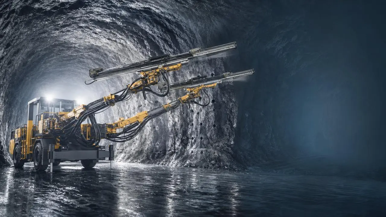 Drilling Jumbos for Blasting: Key Specifications for Safer Face Drilling