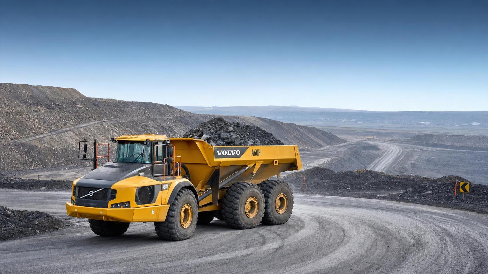 How to Read Articulated Dump Trucks Dimensions for Haul Road Width and Turning Radius