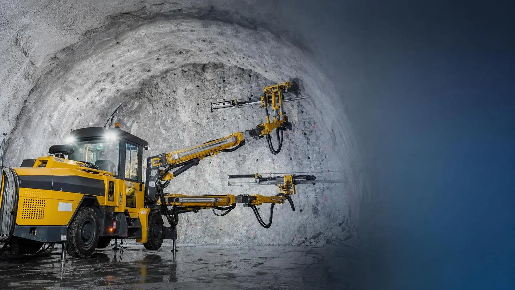 How to Compare Drilling Jumbos for Blasting by Boom Coverage, Feed Length, and Automation