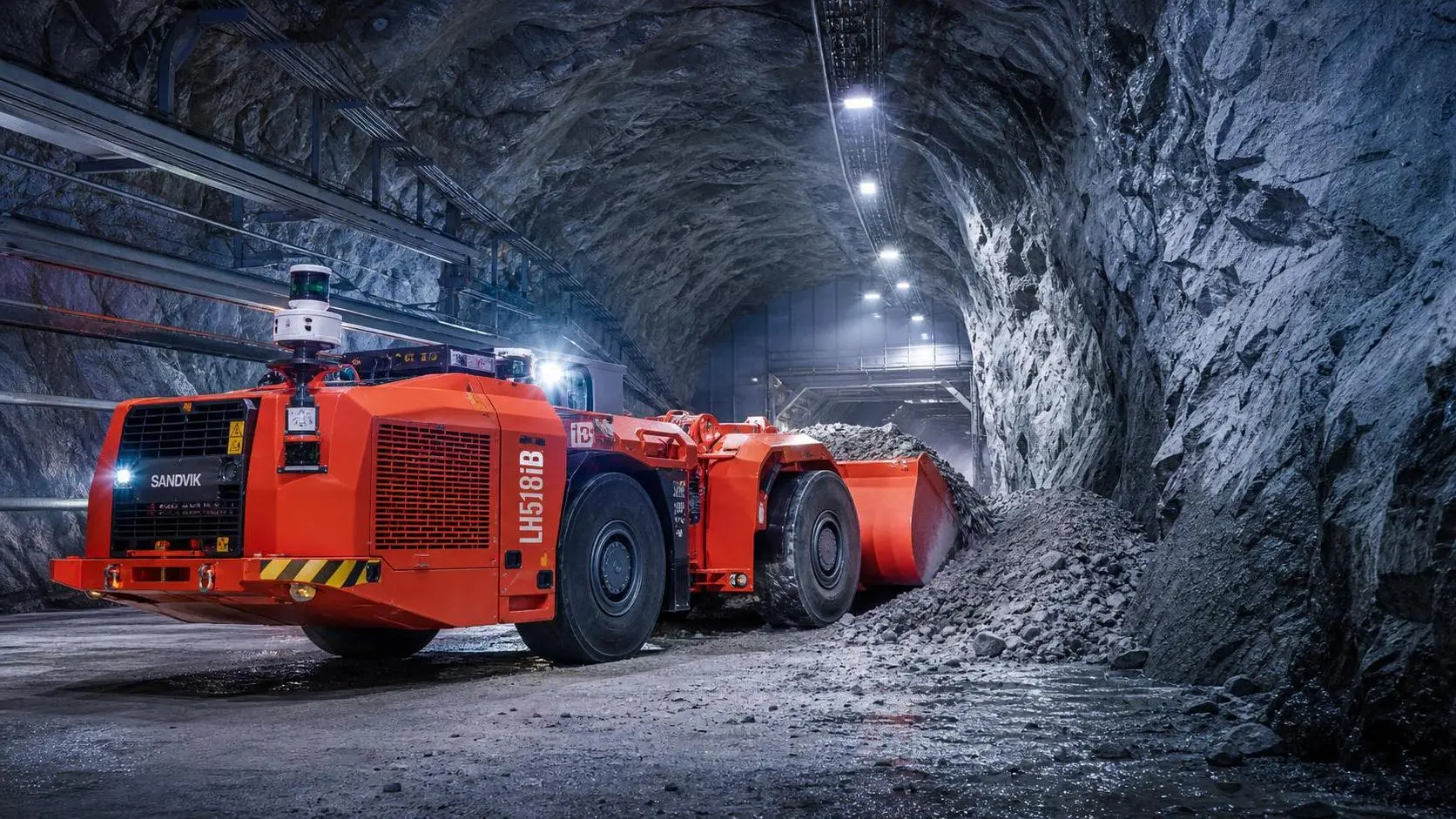 Remote Control LHD Loaders in Finland vs Manual Operation: Safety, Productivity, and Limits