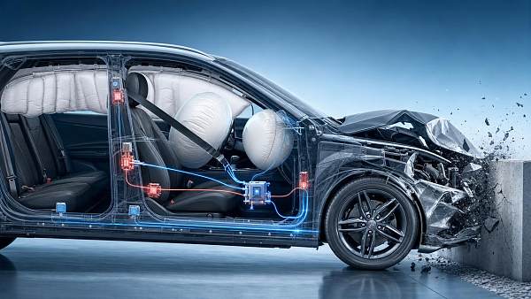 How smart airbag algorithms are changing crash safety