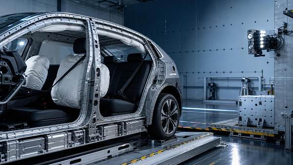 Are global crash regulations becoming harder to meet?