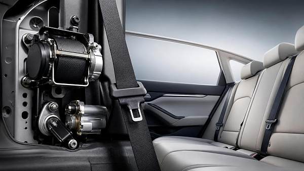 How to Choose Force Limiting Seat Belts for Rear Seat Passenger Safety