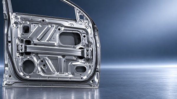 Inner Door Body Stamping Components: Requirements for Crash and Assembly
