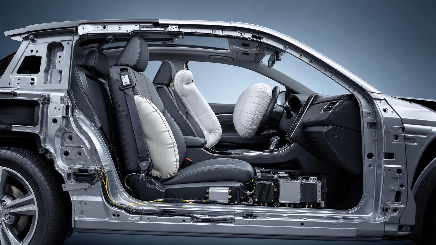 Occupant Restraint Systems in Modern Vehicles: Key Components and Integration Challenges