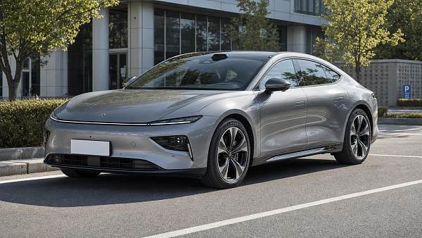 Why automotive exterior components vary in lifespan