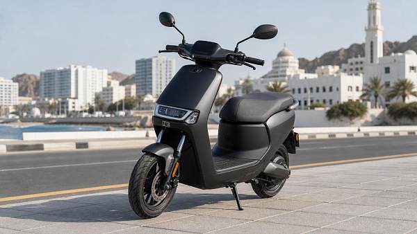Oman Enforces New PEMD Rules: Blind Spot Radar, Rain/Light Sensors Mandatory