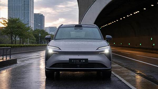 Photoelectric Sensing in Rain and Light Detection: What Affects Accuracy and Response Time?
