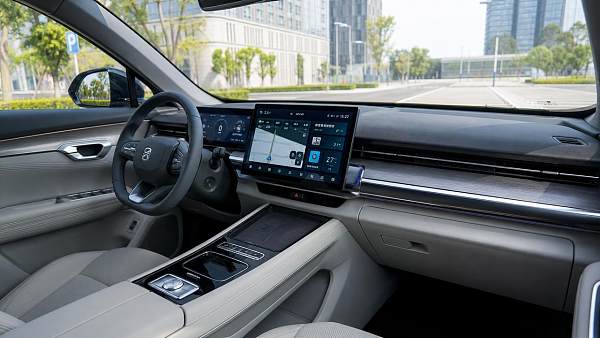 Smart Cabin Electronics Features Drivers Actually Notice
