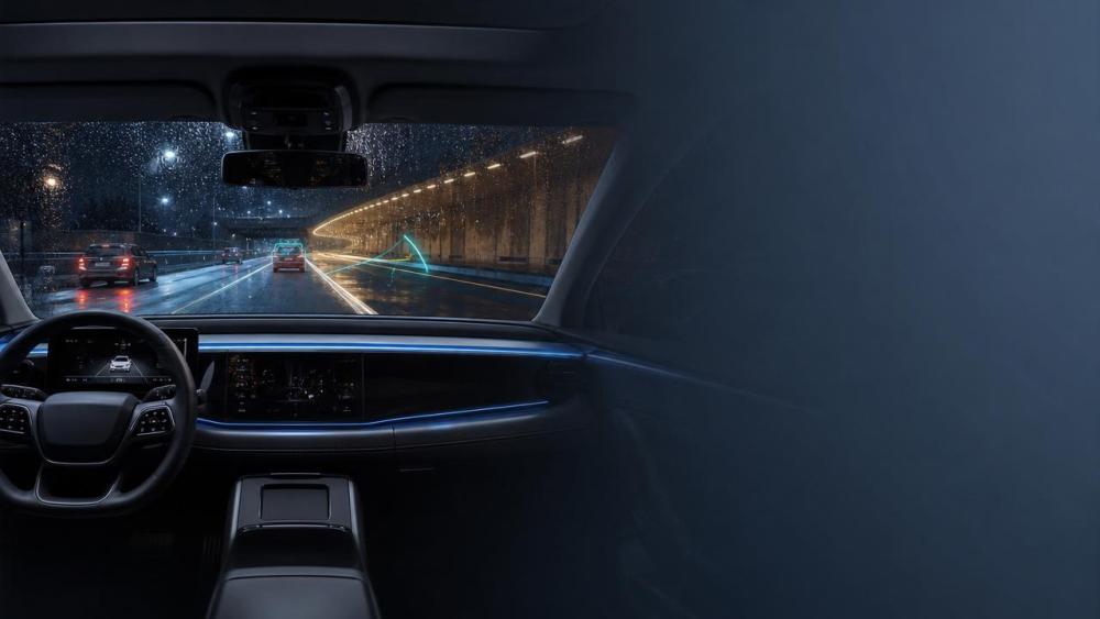 AR-HUD Safety Risks in Real Driving Conditions AR-HUD Safety Risks in Real Driving Conditions