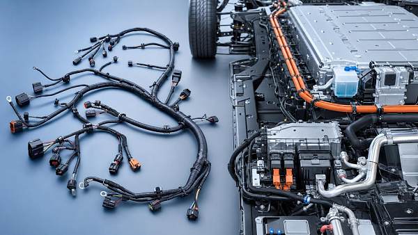 Low-Voltage Harness Cost Drivers in EV Platform Sourcing
