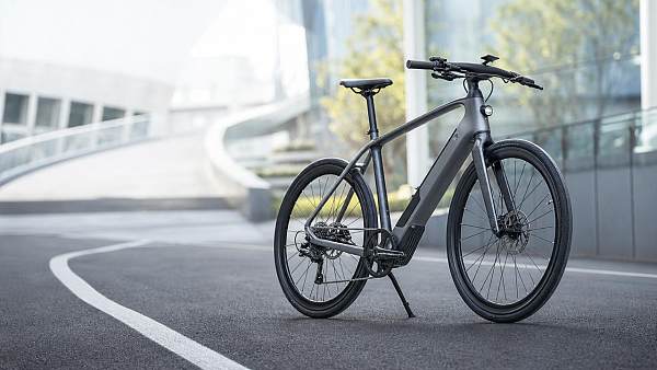 How Lightweight Materials Reduce Range Anxiety in E-bikes