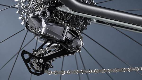 Bicycle Derailleur Components Most Likely to Fail Under Load