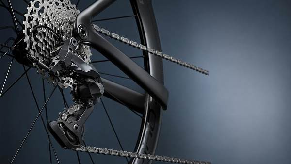 Short Cage Bicycle Derailleur Problems: Chain Wrap, Range, and Fixes