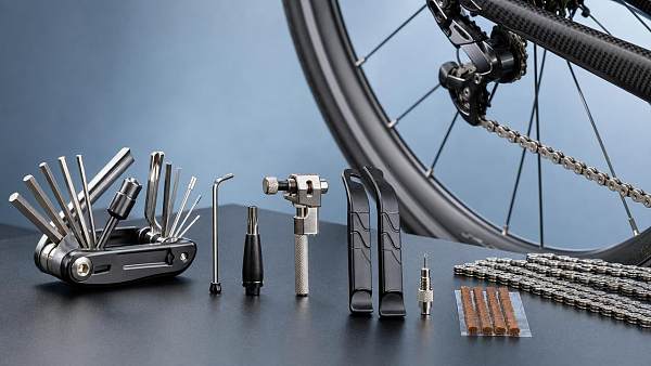 Bicycle Multitools Checklist for Fast Roadside Repairs
