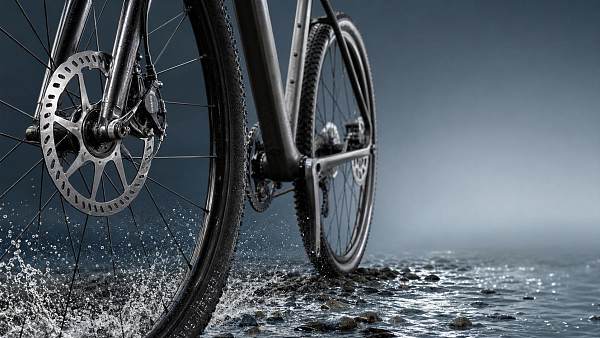 Bike Brakes for Gravel: What Works Best in Wet and Mixed Terrain