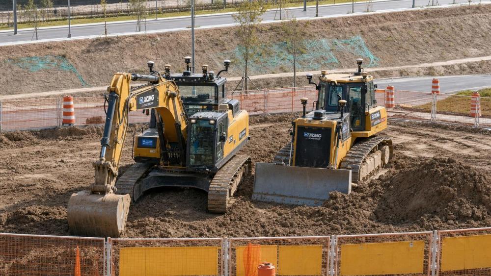 Autonomous Construction Equipment: Safety Gains and Deployment Risks