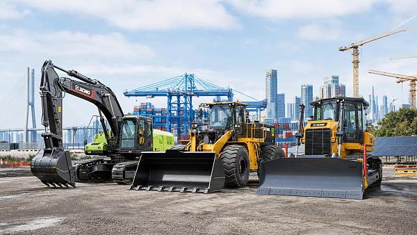 Heavy Machinery Industry Trends Shaping 2026 Fleet Plans