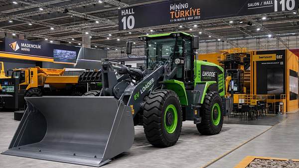 KOMATEK 2026 Ends With Middle East Loader Orders