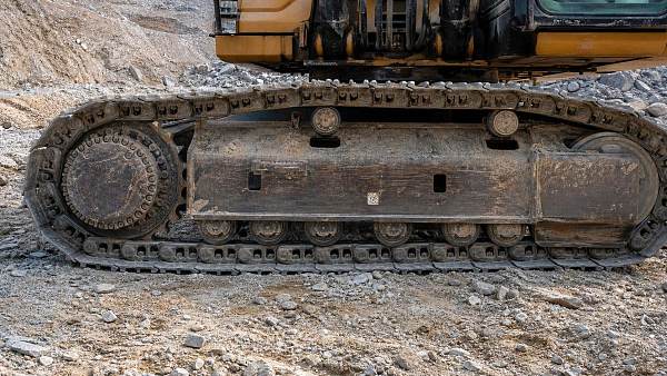 Crawler Excavator Track Chains: Wear Signs and Replacement Timing