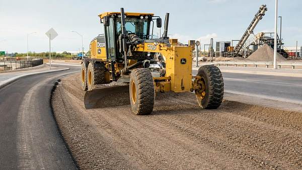 Motor Graders Blade Width: How to Match Size to Roadwork Conditions