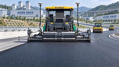 How 3D Leveling Systems Improve Grade Control and Smoothness in Asphalt Paving
