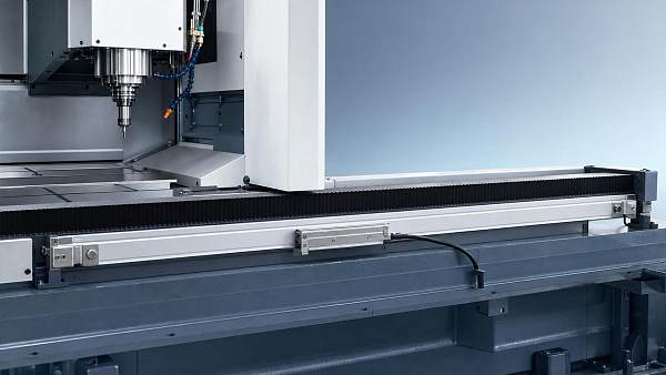How to Choose Absolute Linear Scales for CNC Machines: Accuracy, Travel, and Installation Factors